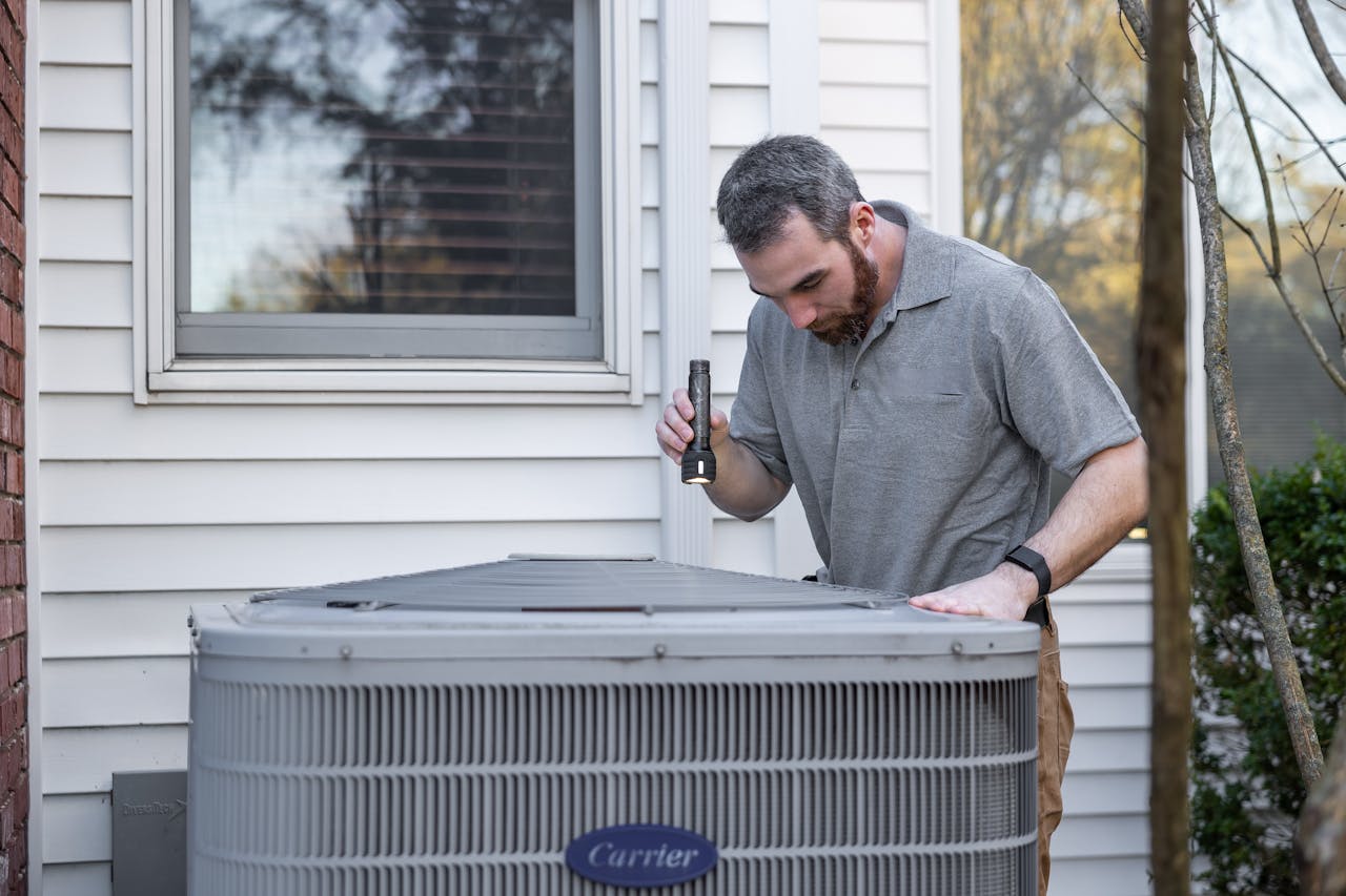 technician checklist for AC service in Buckeye, AZ